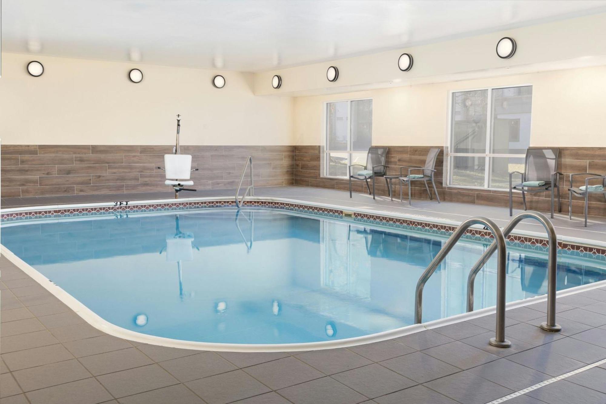 Fairfield Inn And Suites By Marriott Cincinnati Eastgate Ngoại thất bức ảnh